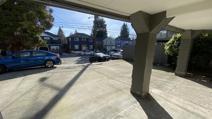 5034 19th parking