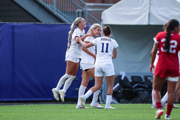 240929_AmeliaKim_WSOCvsIndiana_Team_39.jpg
