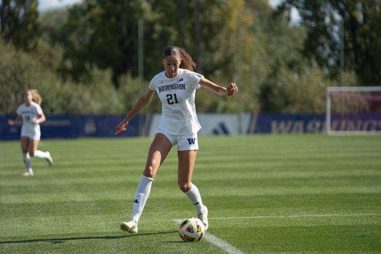 242909_KanoaShim-Ly_WSoccerVsIndiana-1.jpg