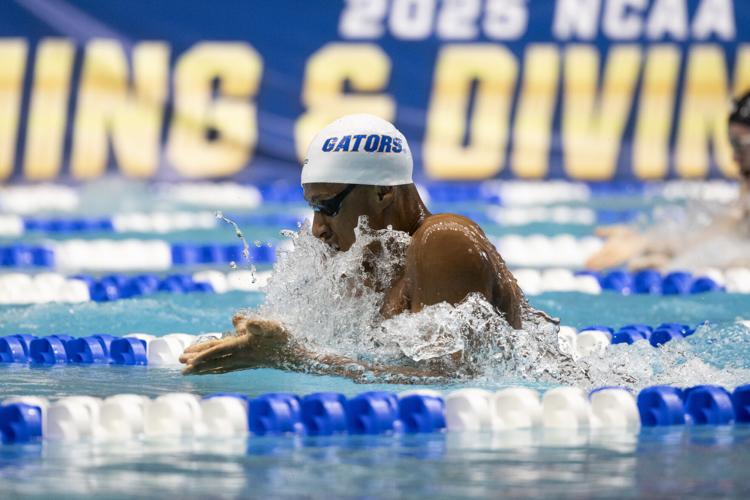 250327_LeahDowning_NCAAMensSwimDive_10.jpg